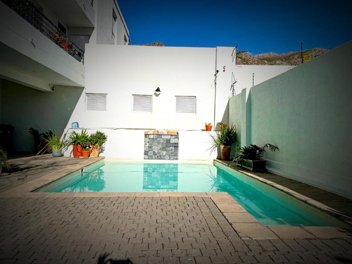 Bay-Side Apartment, Gordon'S Bay Buitenkant foto